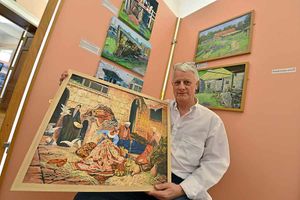 Supporting image for story: Self-taught Stourbridge artist is brushing up on hobby