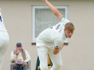 Supporting image for story: Worcestershire hopeful after stubborn resistance 
