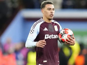 Supporting image for story: Champions League: Aston Villa 4 Celtic 2 - Villa through to knockout stages