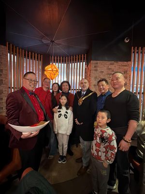 The Mayor of Wolverhampton celebrates Lunar New Year with families at COSMO