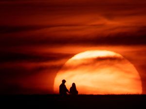 Supporting image for story: 2020 among top three hottest years on record, scientists say