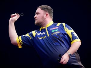 Supporting image for story: Luke Littler dominates Josh Rock to book semi-final spot at World Masters