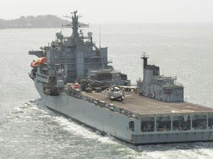 Supporting image for story: PM sends Royal Navy vessels and surveillance planes to support Israel