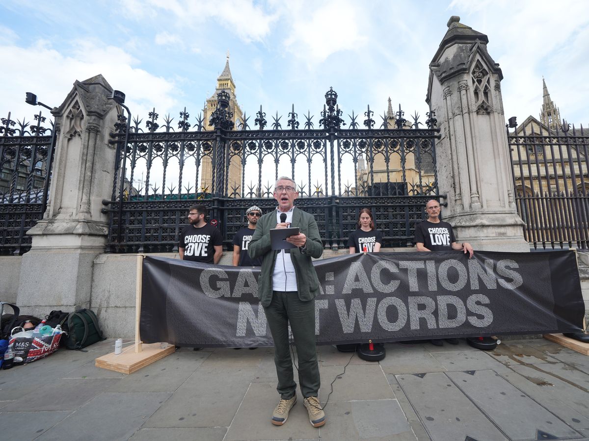 Child victims of Gaza onslaught remembered in Westminster vigil
