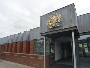 Supporting image for story: Police officer charged with affray after off-duty incident