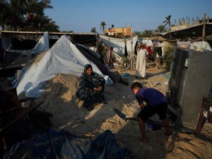 Supporting image for story: At least 40 killed in Israeli strike on Gaza humanitarian zone camp