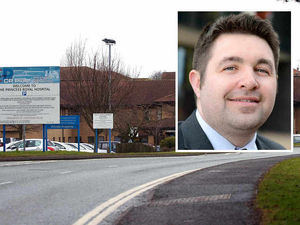 Supporting image for story: Future Fit: Option is' worst of both worlds'