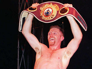 Supporting image for story: Steve Collins joins Carl Frampton in Cannock