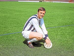 Supporting image for story: Family of Jeff Astle speak of pride at playing part in new concussion guidance
