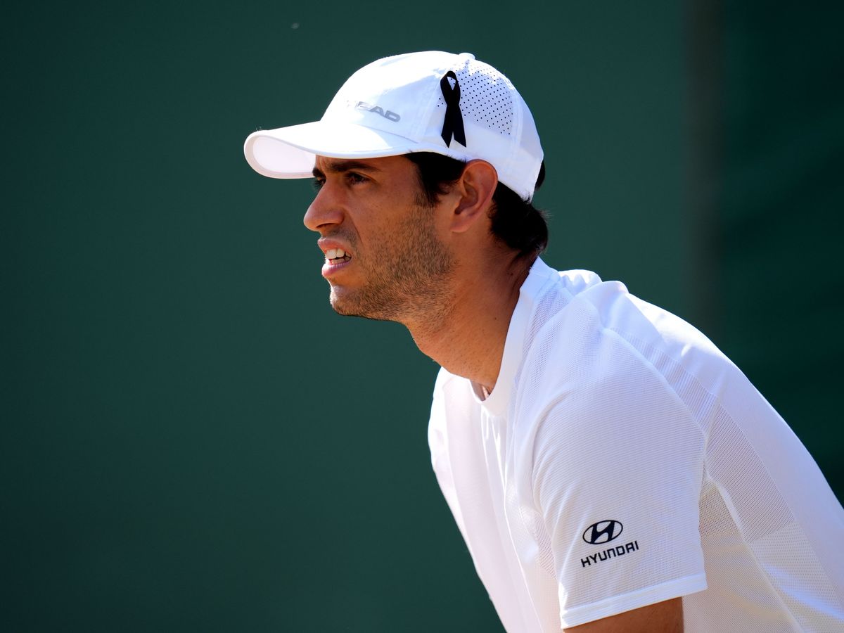 Portuguese players pay tribute to Diogo Jota during Wimbledon doubles match