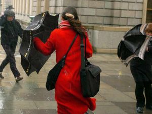 Supporting image for story: Flood alerts issued for Shropshire and Mid Wales as river levels rise