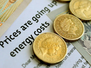 Supporting image for story: Action demanded on spiralling energy costs as people 'forced to skip meals'