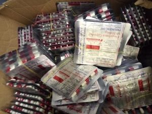 Supporting image for story: Huge doses of Diazepam, pain relief and other drugs seized in police raid near Ludlow