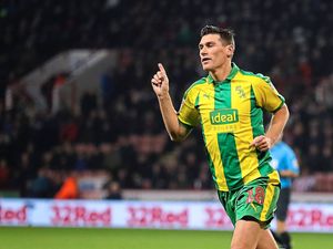 Supporting image for story: Slaven Bilic expects Gareth Barry to re-sign for West Brom