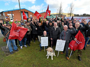 Supporting image for story: West Midlands bus drivers to vote on new pay offer which could end 'indefinite' strike action