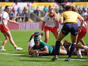 Supporting image for story: Ireland see off battling Spain in high-scoring World Cup showdown