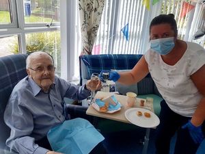 Supporting image for story