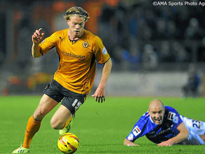 Supporting image for story: Wolves boss Kenny Jackett wants to see some Siggy Stardust