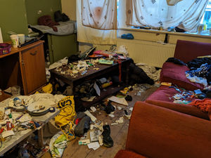 Supporting image for story: Dog-owners jailed after pet found starved to death in filthy Birmingham flat