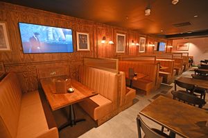 The decor is 1920s inspired