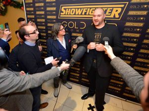 Supporting image for story: Tyson Fury backs himself to reign again