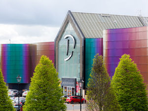 Supporting image for story: Debenhams Merry Hill and Bullring shops shutting for final time