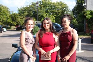 Kacey O'Brien, Alex Macey and Leah McEvoy arriving in style to prom
