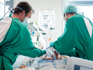 Supporting image for story: Private hospital used for surgery to reduce record backlogs at Shropshire hospitals