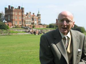 Supporting image for story: Three rings means Adolf's coming