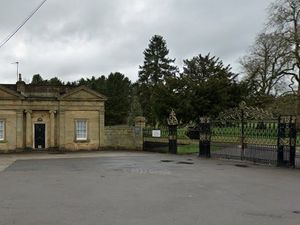 Supporting image for story: Dudley council leader denies historic Himley Hall is up for sale