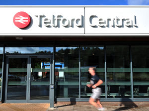 Supporting image for story: Tommy Robinson supporters and anti-racist activists to face off in Telford