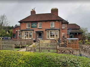 Supporting image for story: Deep fat fryer fire in kitchen of Shrewsbury pub