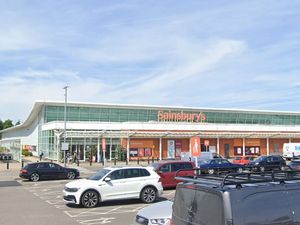 Supporting image for story: Shoppers evacuated as firefighters called to Telford supermarket