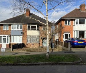 105 Nigel Avenue in Northfield (Photo credit: Bond Wolfe)