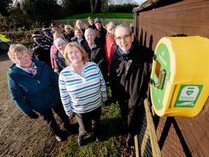 Supporting image for story: Summer breathing incident at Ellesmere Bowling Club convinced them to get life-saving kit