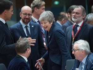 Supporting image for story: EU set to offer to delay Brexit until May 22