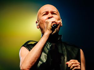 Supporting image for story: The Human League, Wolverhampton Racecourse - review with pictures