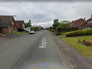 Supporting image for story: Hunt for would-be burglars after man finds pair trying to break into his home