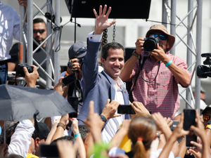 Supporting image for story: MPs: We must work together to end Venezuela crisis