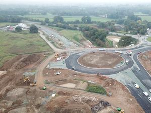 Supporting image for story: Drivers told to ignore Sat Navs after being sent into compound at roadworks roundabout
