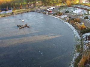 Supporting image for story: Warning issued as children still playing on frozen lakes and canals despite tragic deaths