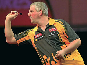 Supporting image for story: Wayne Jones runs Michael van Gerwen close