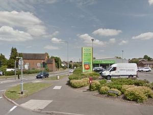 Supporting image for story: Supermarket withdraws 24/7 delivery request following objections