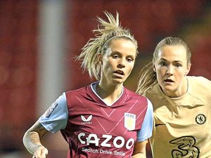 Supporting image for story: Aston Villa fight back to record third straight win against West Ham