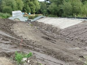 Supporting image for story: Montgomery canal's restoration is celebrated in the Welsh Parliament 