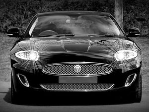 Supporting image for story: Chance to snap up rare Jaguar parts