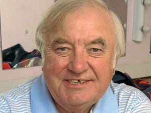 Supporting image for story: Review - Jimmy Tarbuck at The Place, Oakengates