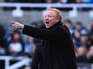 Supporting image for story: Alex McLeish casts doubt over his Aston Villa future
