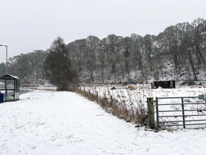 Snowy scenes in Aberfeldy, in Perth and Kinross, Scotland. New warnings have been issued for more wintry weather after snow cancelled flights and shut schools. Picture date: Tuesday January 6, 2026. PA Photo.  Photo credit should read: Sarah Ward/PA Wire