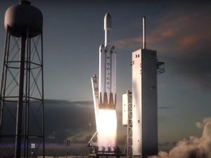 Supporting image for story: SpaceX’s massive Falcon Heavy rocket is nearly ready to launch